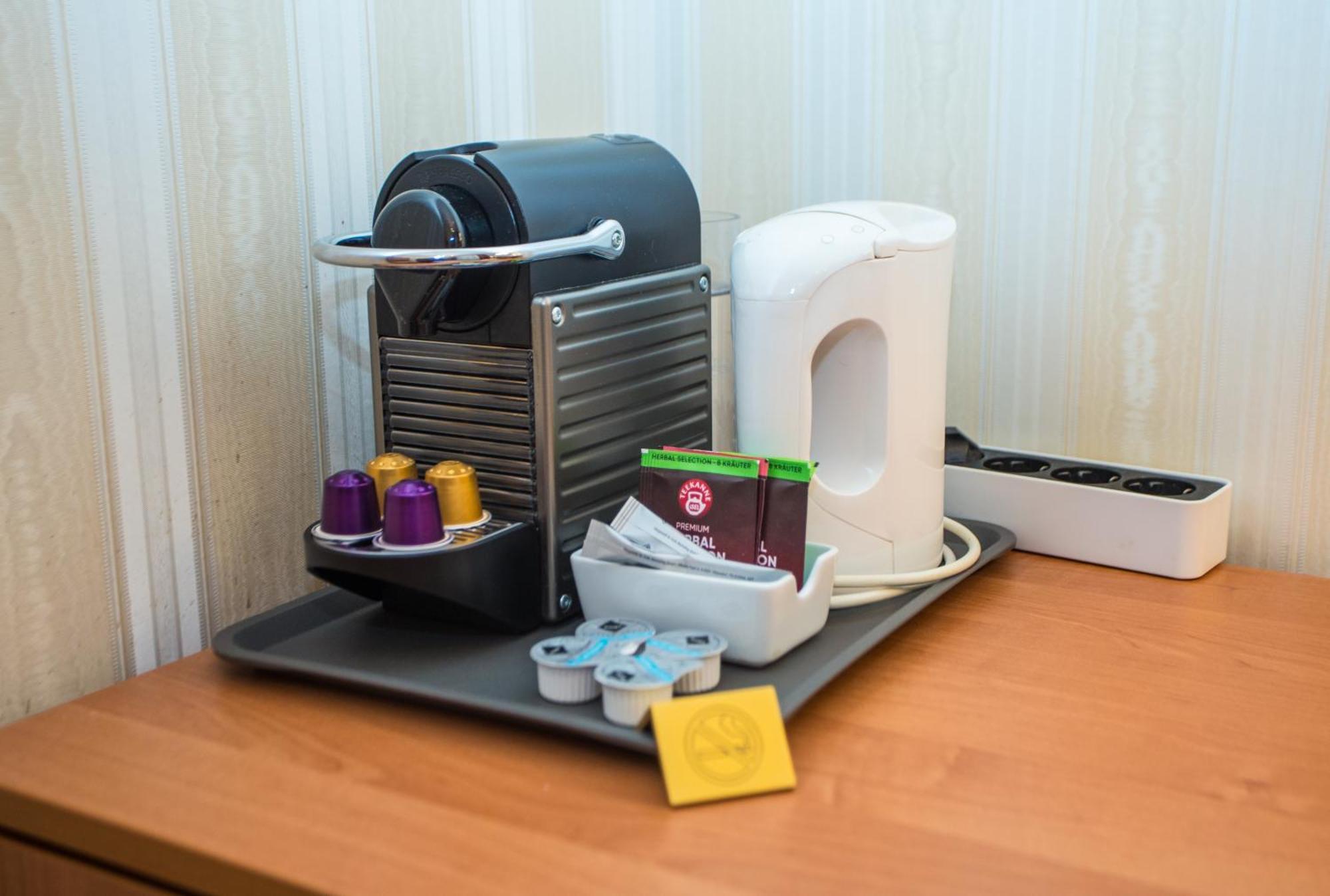 Pension Opera Suites I Self Check In Vienna Luaran gambar