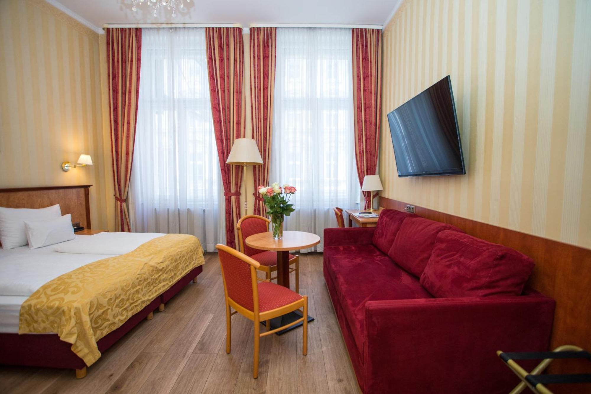 Pension Opera Suites I Self Check In Vienna Luaran gambar